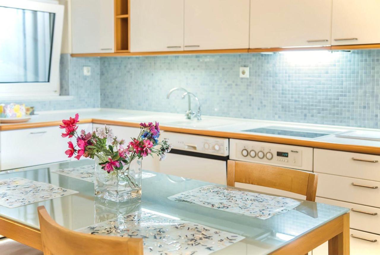 #Lighthouse Penthouse By Halu! Apts Apartment เทสซาโลนิกิ ภายนอก รูปภาพ